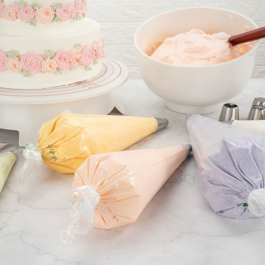 Pastry Tek Clear Plastic Pastry Piping Bag - Recyclable - 18" x 9 1/2" - 100 count box