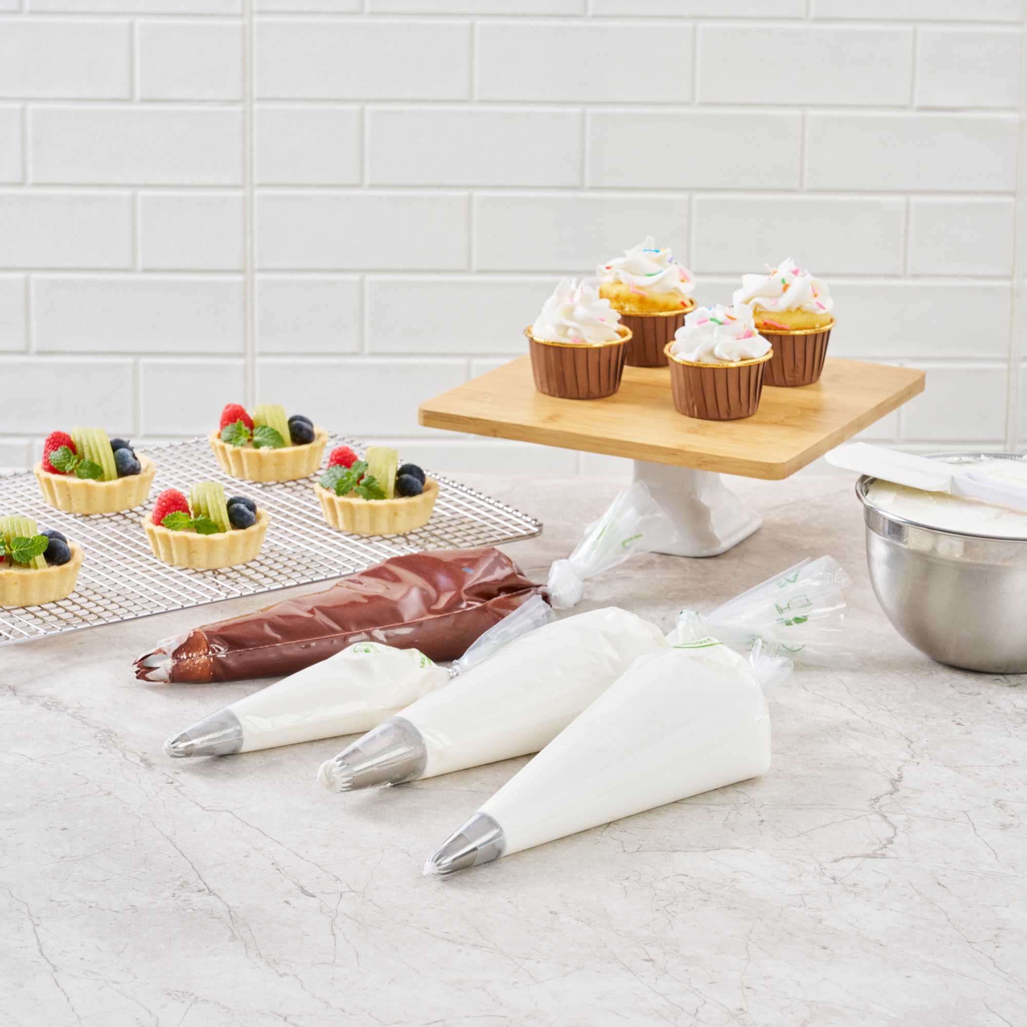 Pastry Tek Clear Plastic Pastry Piping Bag - Recyclable - 21" x 10 3/4" - 100 count box