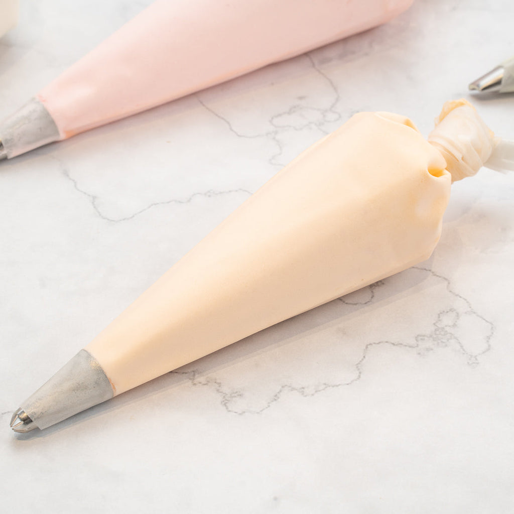 Pastry Tek White Silicone Pastry Piping Bag - 12" x 6 1/4" - 2 count box