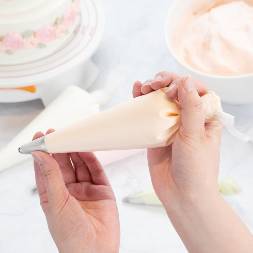 Pastry Tek White Silicone Pastry Piping Bag - 12" x 6 1/4" - 2 count box