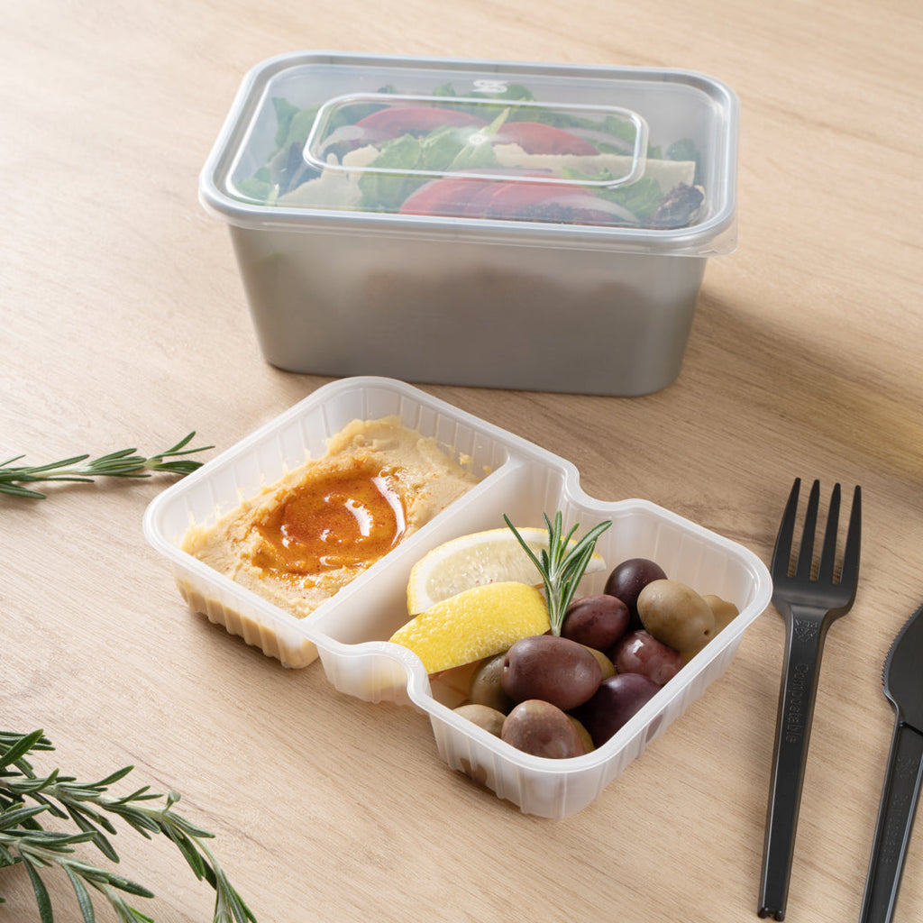 Futura 10 oz White Plastic Wide 2-Compartment Insert Tray - Fits 32 and 37 oz Containers, Microwavable - 100 count box