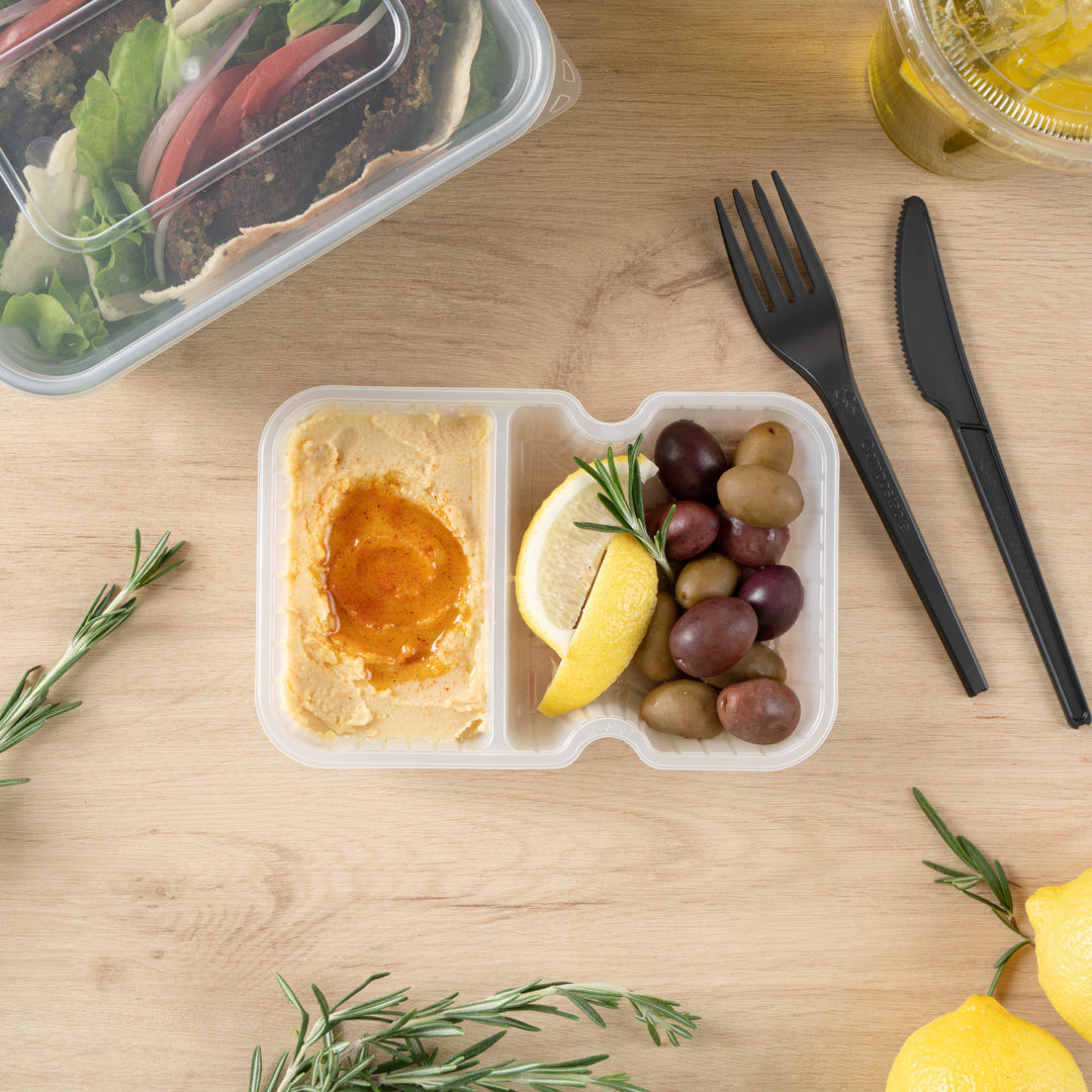 Futura 10 oz White Plastic Wide 2-Compartment Insert Tray - Fits 32 and 37 oz Containers, Microwavable - 100 count box