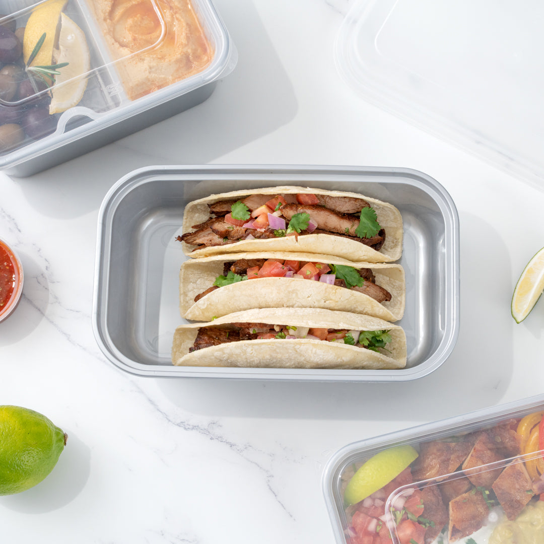Futura 34 oz Silver Plastic Heavy Duty Container - with Frosted Lid, Microwavable, Inserts Available - 8 1/4" x 5" x 2 1/2" - 100 count box