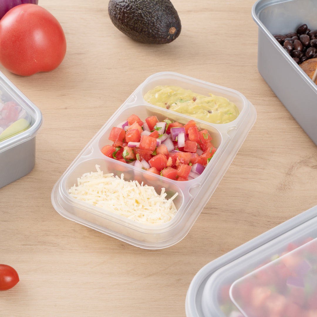 Futura 15 oz Clear Plastic Heavy Duty 3-Compartment Insert Tray - Fits 24, 34 and 44 oz Containers, Microwavable - 100 count box