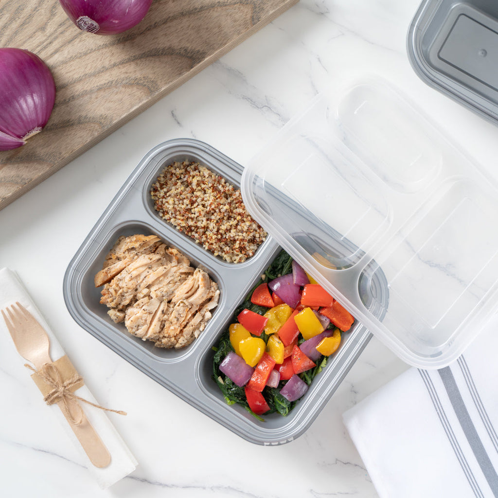 Futura 30 oz Silver Plastic Tamper-Evident 3-Compartment Container - with Clear Lid, Microwavable - 9 1/2" x 7 1/4" x 2" - 100 count box