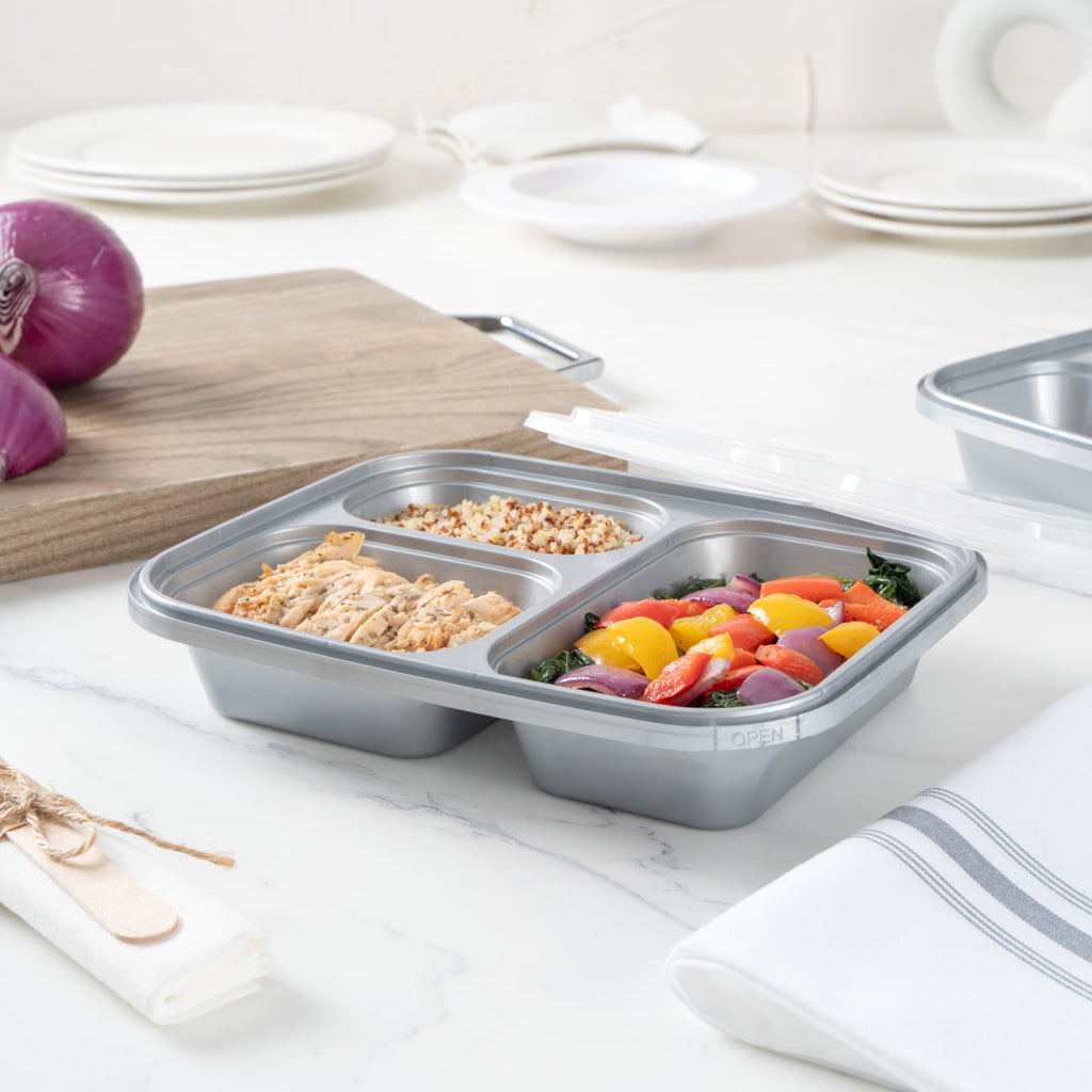 Futura 30 oz Silver Plastic Tamper-Evident 3-Compartment Container - with Clear Lid, Microwavable - 9 1/2" x 7 1/4" x 2" - 100 count box