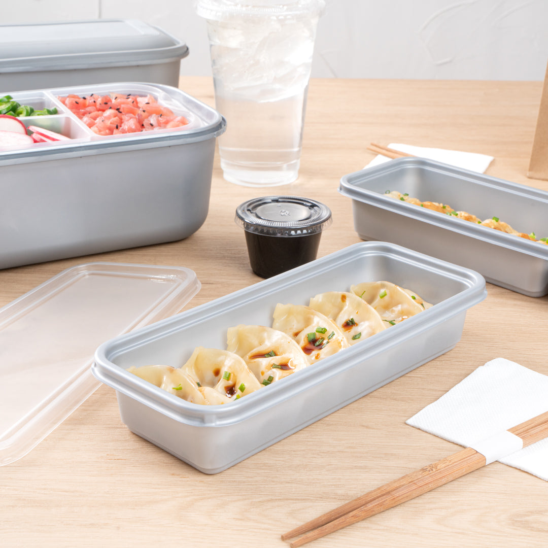 Futura 20 oz Silver Plastic Catering Container - with Clear Lid, Microwavable - 8 3/4" x 3 3/4" x 1 3/4" - 100 count box