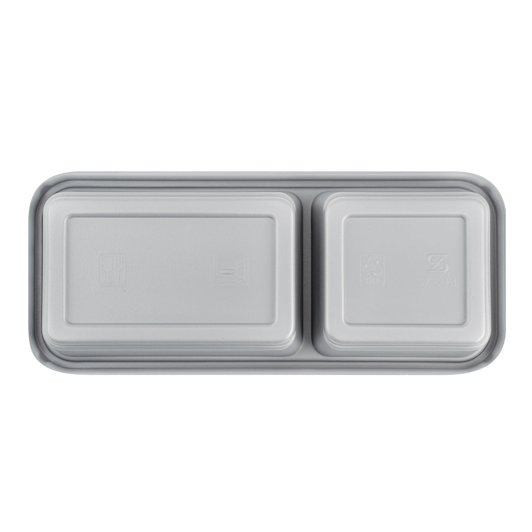 Futura 20 oz Silver Plastic Wide 2-Compartment Catering Container - with Clear Lid, Microwavable - 8 3/4" x 3 3/4" x 1 3/4" - 100 count box