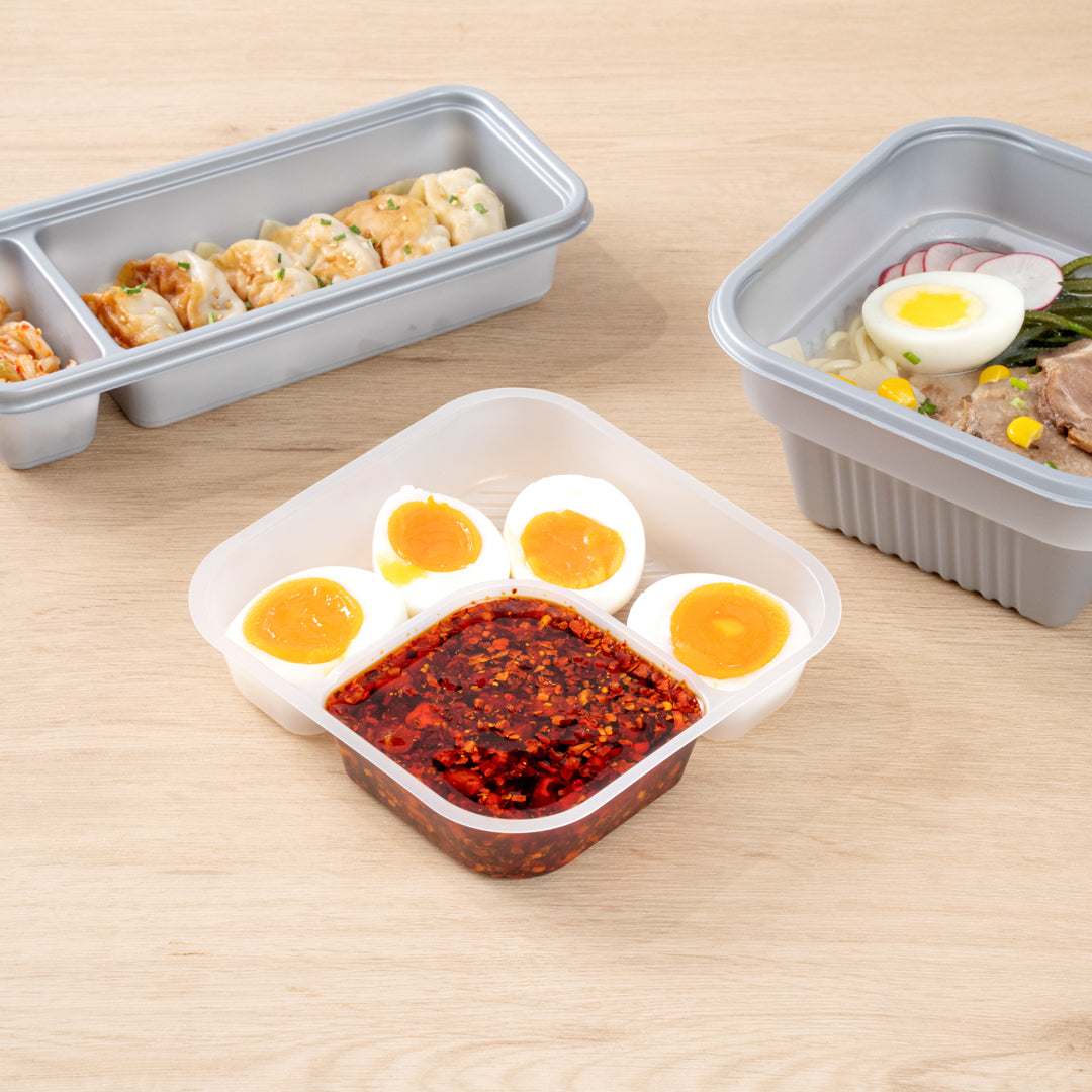 Futura 14 oz Clear Plastic 2-Compartment Insert Tray - Fits 34 oz Bowl, Microwavable - 100 count box