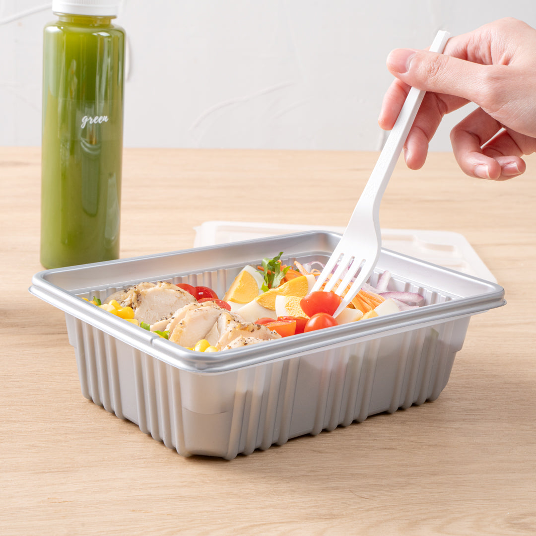 Futura 34 oz Silver Plastic Take Out Box - with Clear Lid, Microwavable, Inserts Available - 8 1/4" x 6" x 2 1/2" - 100 count box
