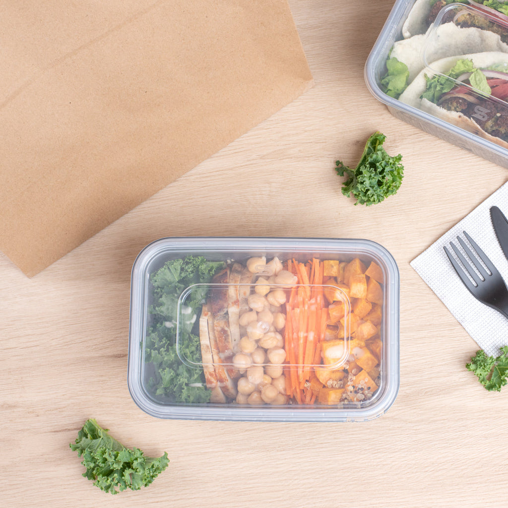 Futura 35 oz Silver Plastic Tamper-Evident Container - with Clear Lid, Microwavable - 7" x 4 3/4" x 2 3/4" - 100 count box