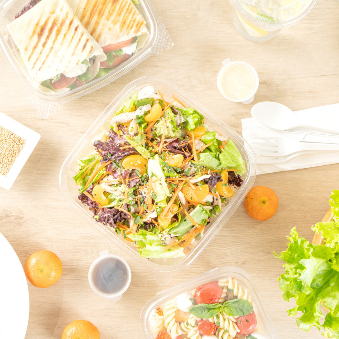 Thermo Tek 51 oz Square Clear Plastic Take Out Salad Bowl - with Lid, Anti-Fog - 7 1/2" x 7 1/2" x 4 1/4" - 100 count box