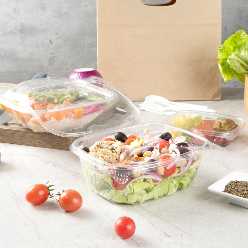 Thermo Tek 32 oz Rectangle Clear Plastic Deli / Snack Container - with Hinged Lid, Anti-Fog - 7 1/2" x 6 1/4" x 2 3/4" - 100 count box