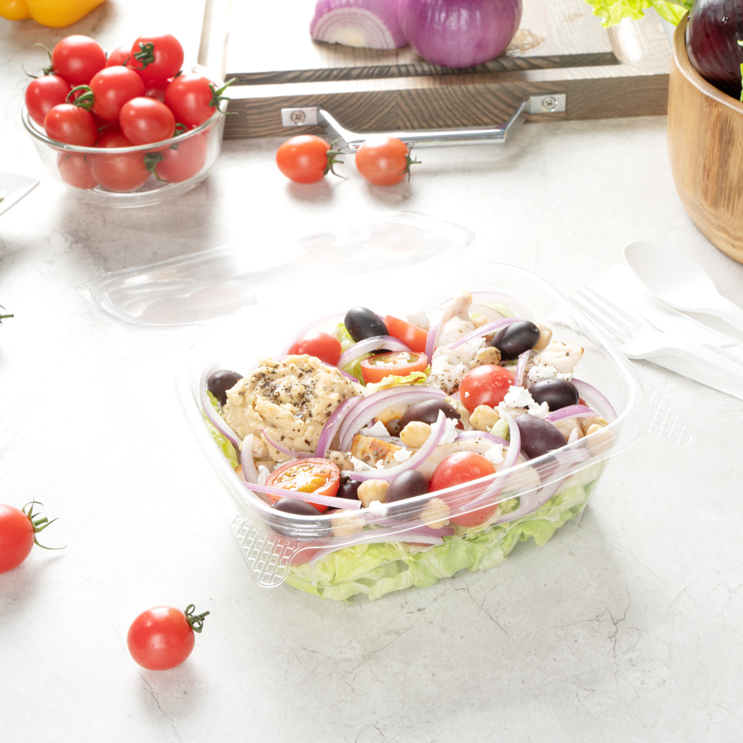 Thermo Tek 32 oz Rectangle Clear Plastic Deli / Snack Container - with Hinged Lid, Anti-Fog - 7 1/2" x 6 1/4" x 2 3/4" - 100 count box