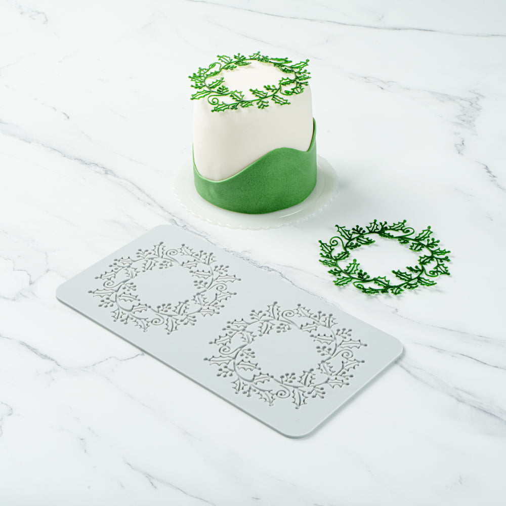 Pastry Tek Gray Silicone Autumn Leaf Halo Fondant Impression Mat - 1 count box