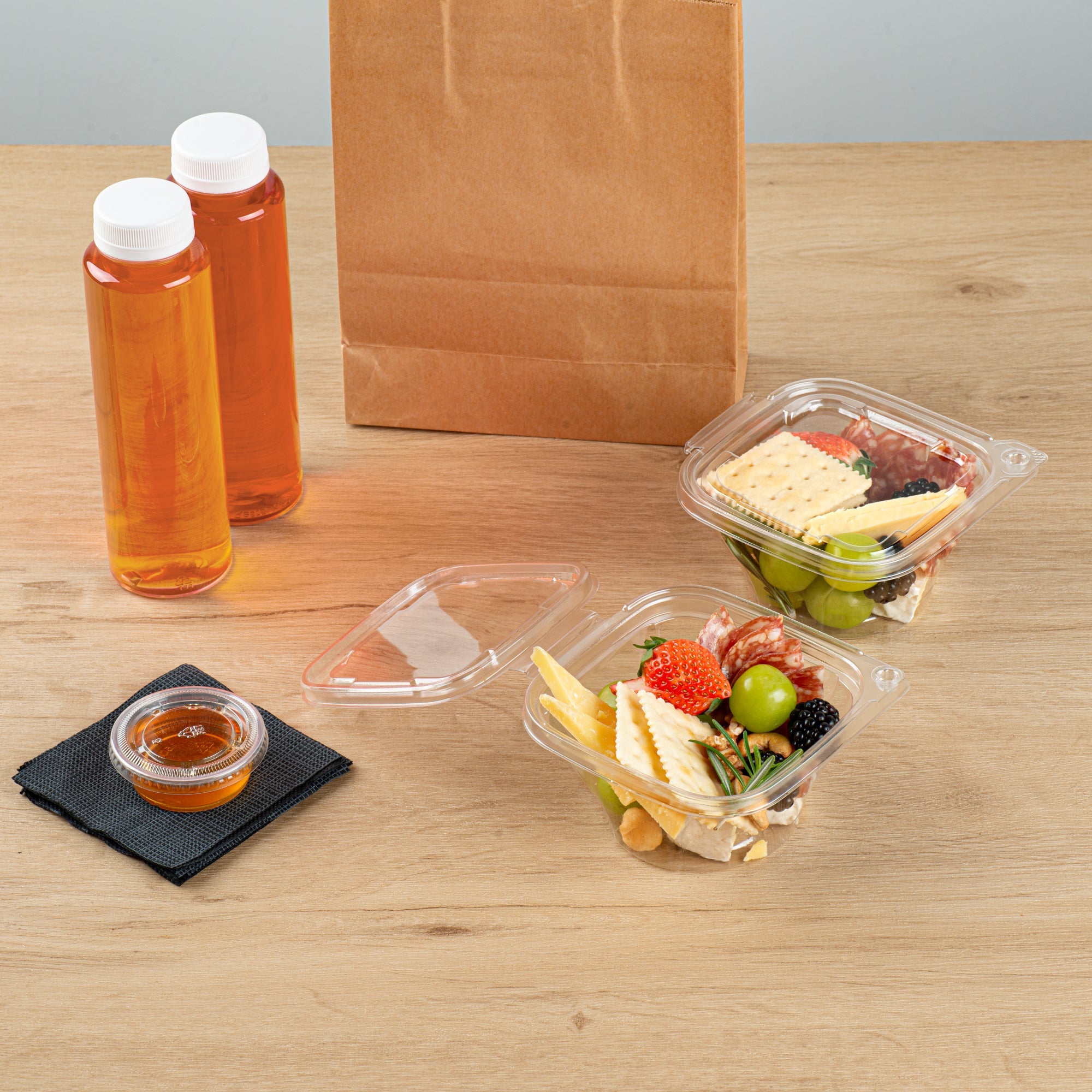 Tamper Tek 8 oz Square to Round Clear Plastic Deli / Snack Container - with Lid, Tamper-Evident - 4 3/4" x 5" x 1 3/4" - 100 count box