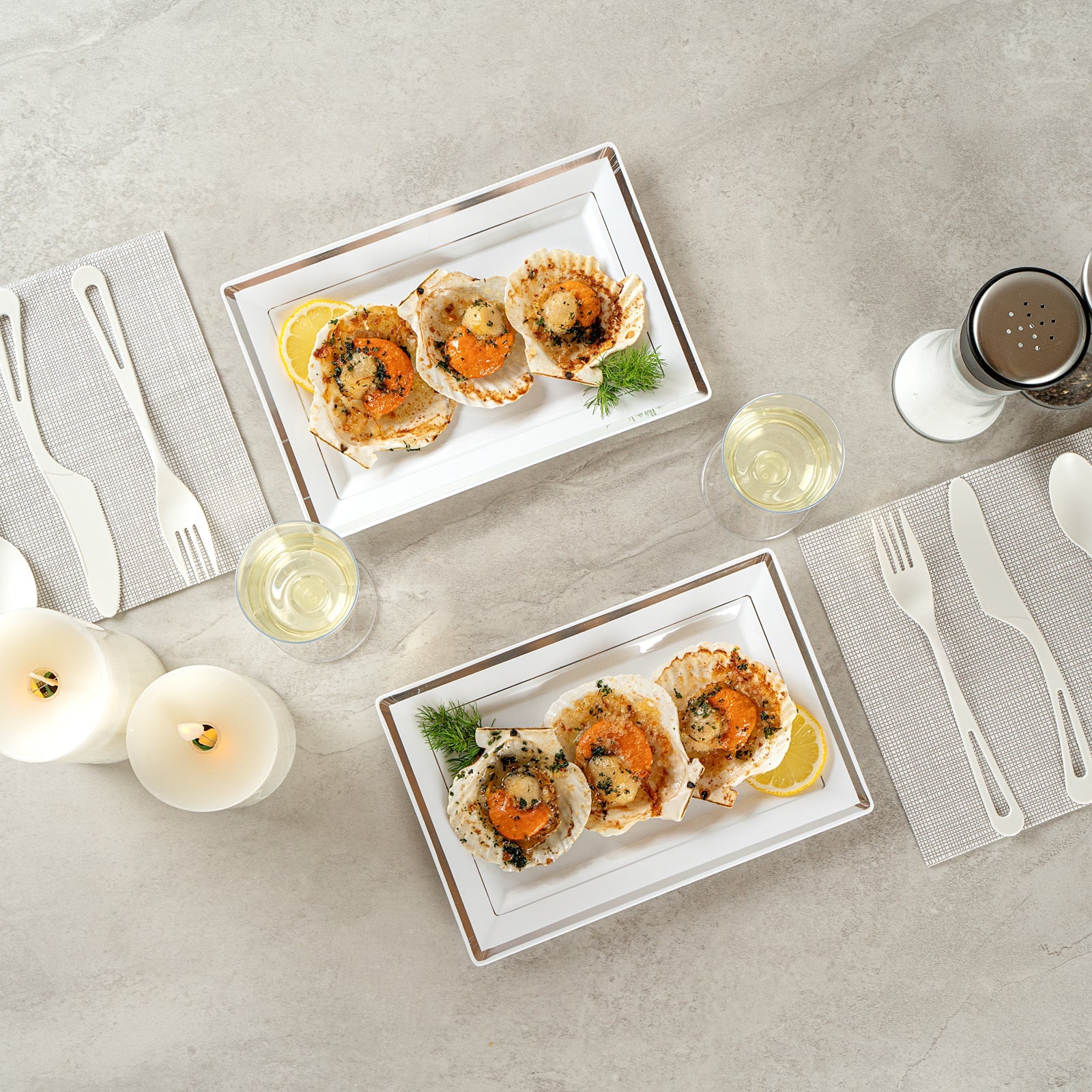 Moderna Rectangle White Plastic Silver-Rimmed Plate - 9 1/2" x 6 1/4" x 1/2" - 100 count box