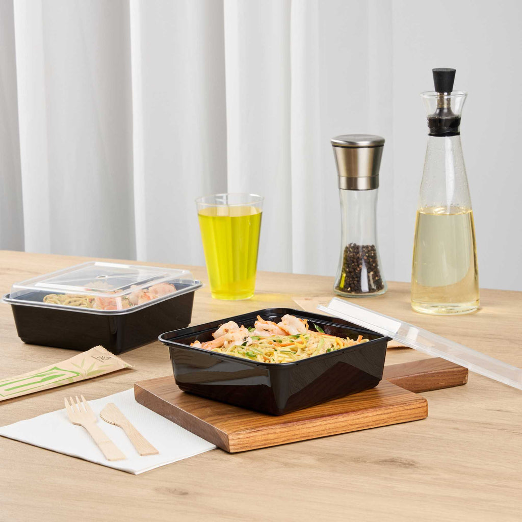 Thermo Tek 32 oz Square Black Plastic Take Out Container - with Lid - 7" x 7" x 2 1/2" - 50 count box