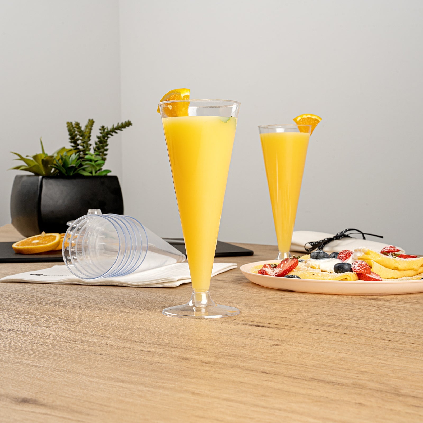 Bev Tek 7 oz Clear Plastic Long Champagne Flute - 2 3/4" x 2 3/4" x 6 3/4" - 20 count box