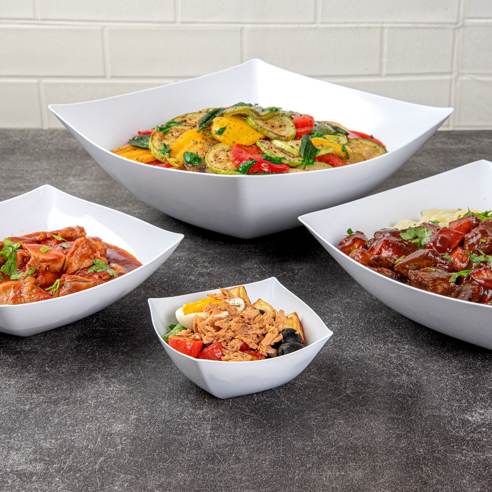 Moderna 8 oz Square White Plastic Bowl - 4 1/2" x 4 1/2" x 2" - 10 count box