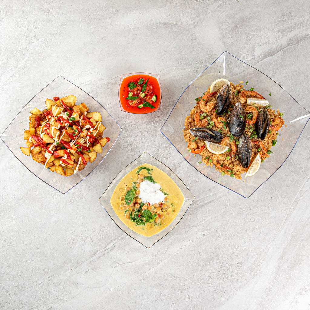 Moderna 32 oz Square Clear Plastic Bowl - 7 3/4" x 7 3/4" x 2 1/4" - 100 count box