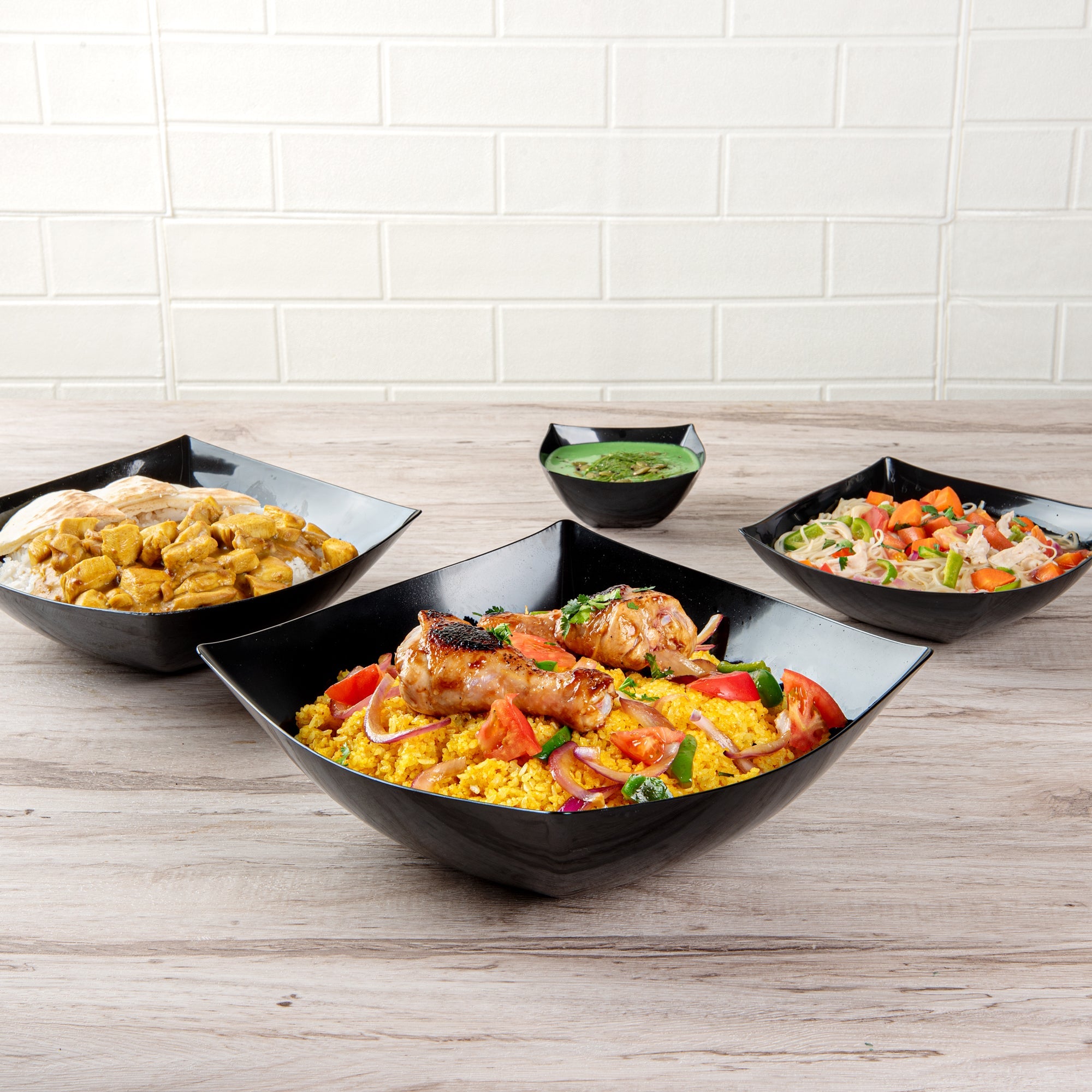 Moderna 128 oz Square Black Plastic Serving Bowl - 12" x 12" x 4" - 10 count box