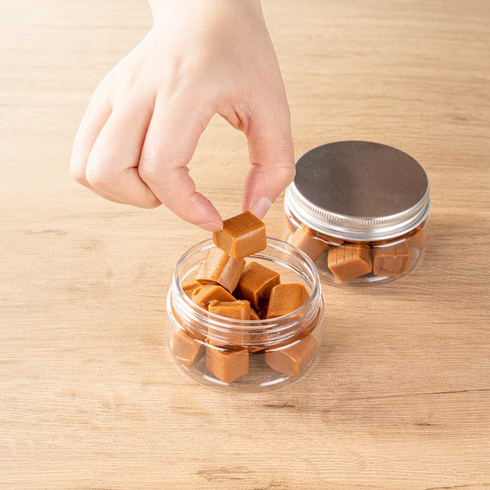 Chef 101 4 oz Round Clear Plastic Candy and Snack Jar - with Silver Aluminum Lid - 2 3/4" x 2 3/4" x 1 1/2" - 100 count box