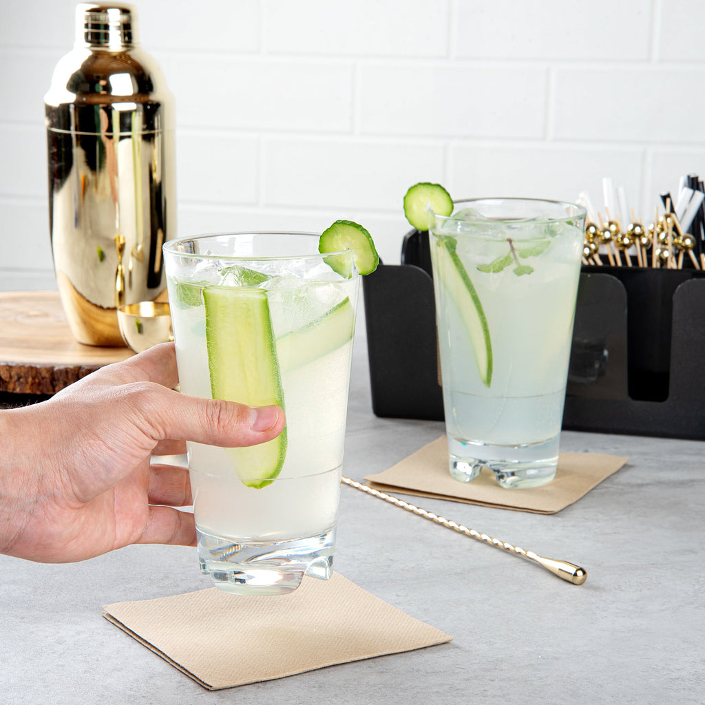 Bev Tek 18 oz Polycarbonate Highball Glass - Stackable - 3 1/2" x 3 1/2" x 6 1/4" - 6 count box
