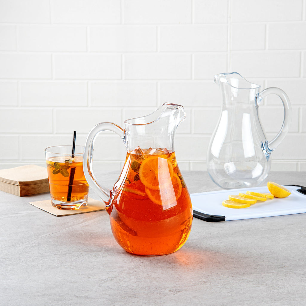 Bev Tek 57 oz Clear Polycarbonate Water Pitcher - 7" x 3 1/2" x 9 1/2" - 1 count box