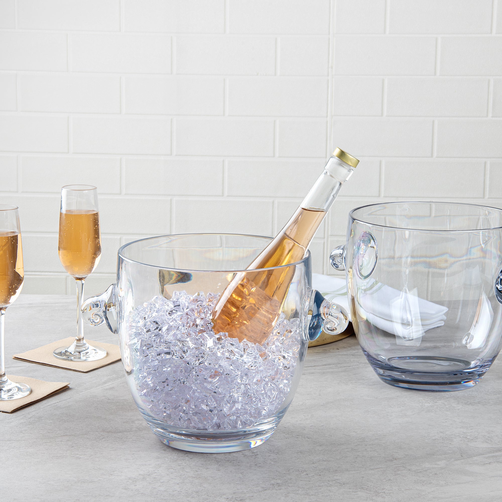 Bar Lux 5.3 qt Clear Plastic Ice / Champagne Bucket - 11 3/4" x 8 1/4" x 8 1/4" - 1 count box