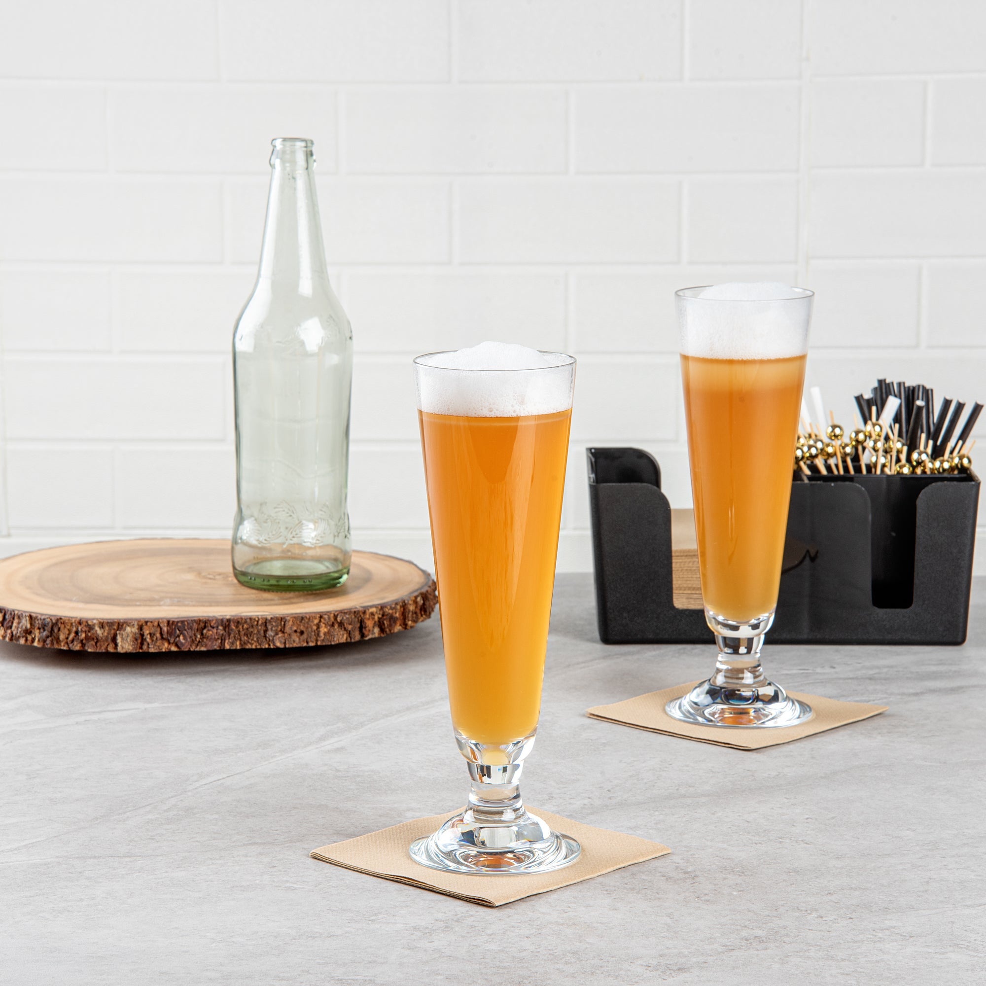 Bev Tek 14 oz Polycarbonate Pilsner Beer Glass - 3 1/4" x 3 1/4" x 9 1/4" - 6 count box
