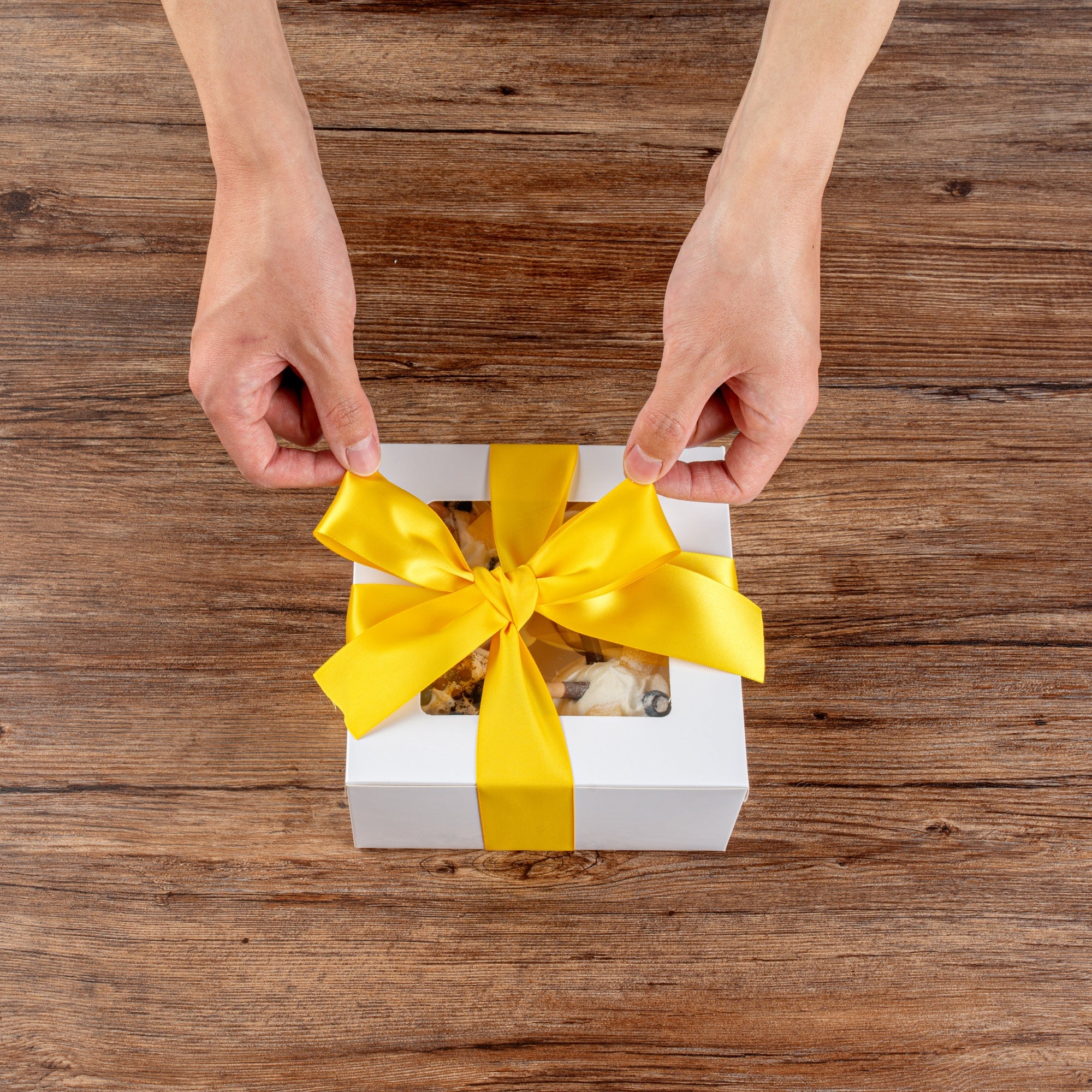Gift Tek Yellow Polyester Satin Ribbon - Single Face - 1 1/2" x 10 yds - 10 count box