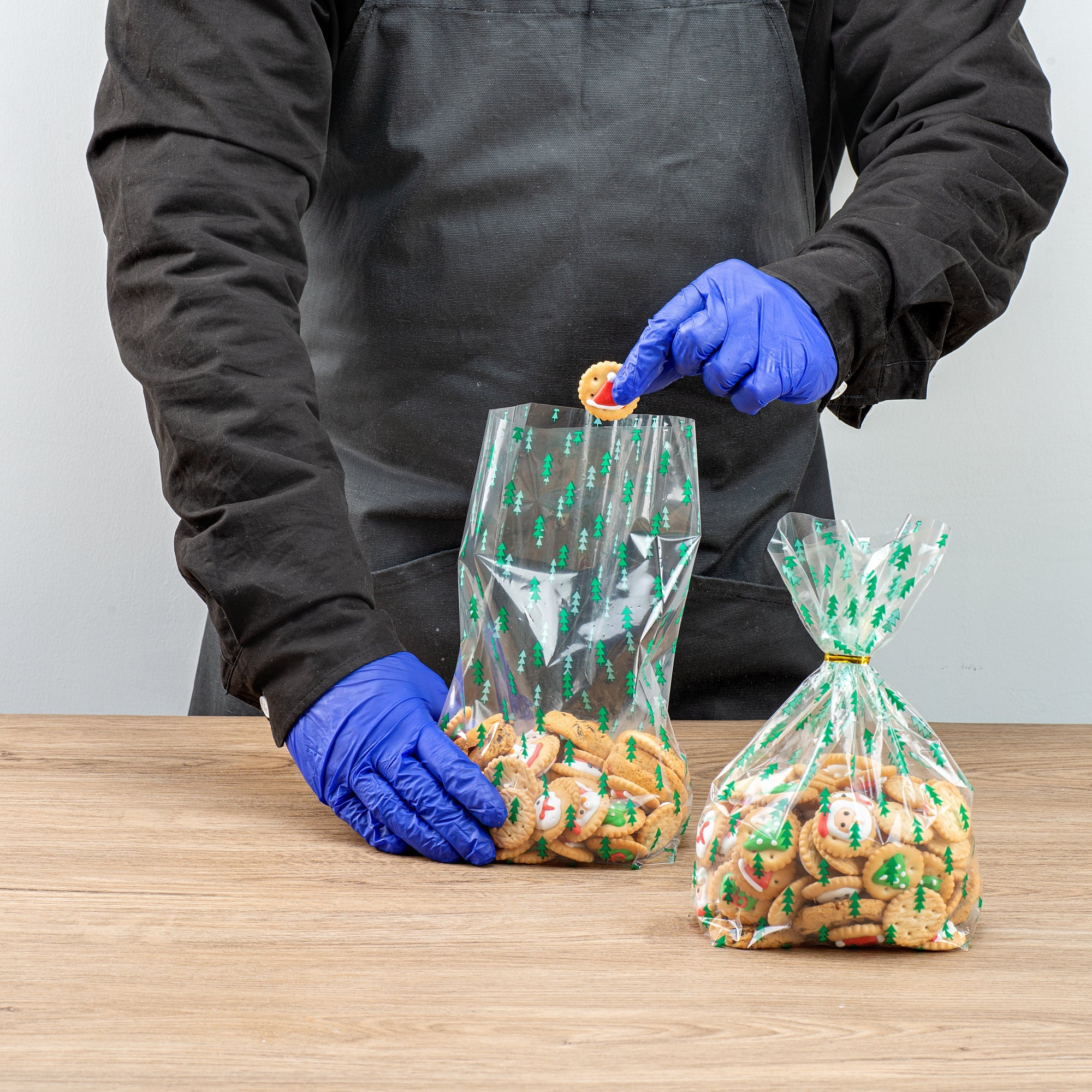 Bag Tek Plastic Candy Bag - Christmas Trees, Gusseted - 5" x 3" x 11" - 4000 count box
