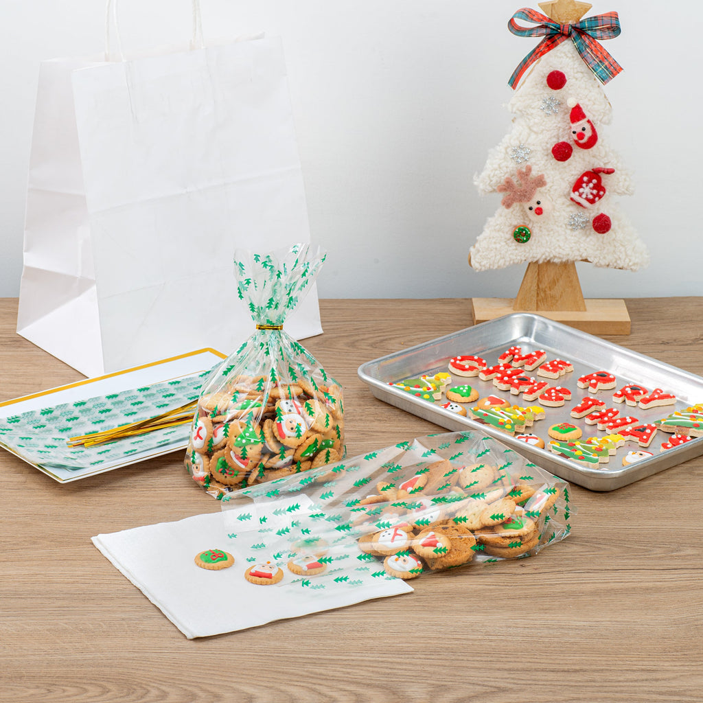 Bag Tek Plastic Candy Bag - Christmas Trees, Gusseted - 5" x 3" x 11" - 4000 count box