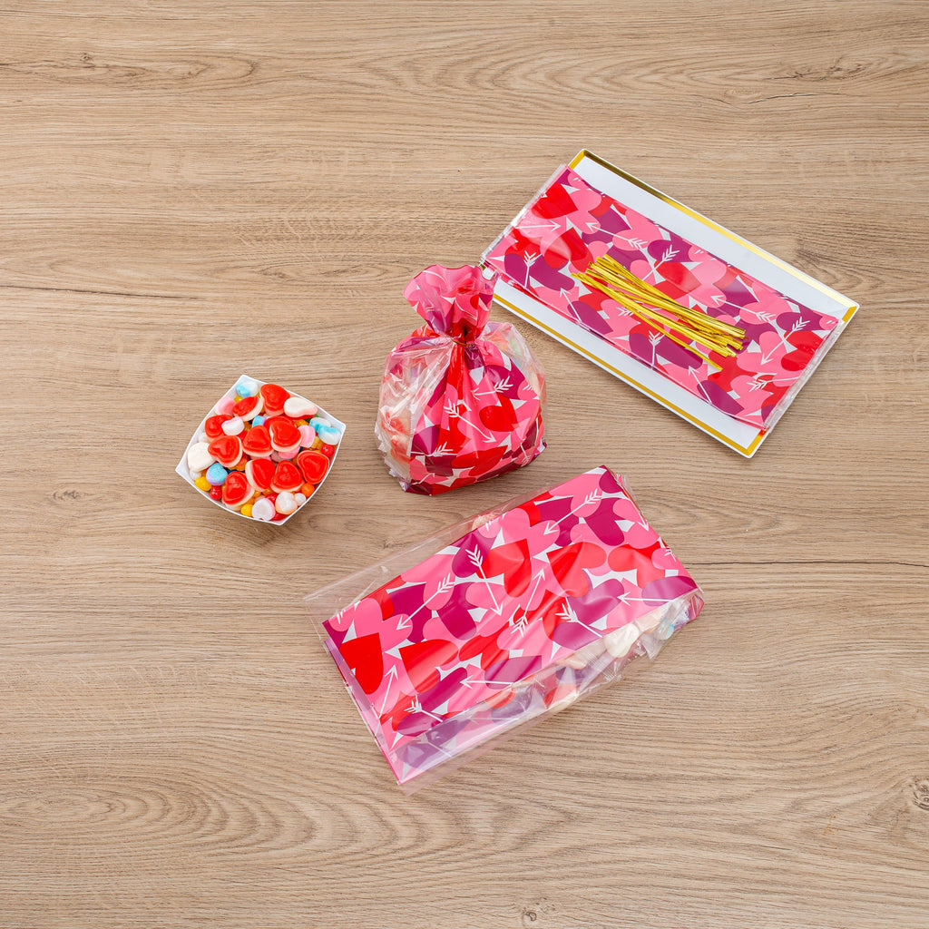 Bag Tek Plastic Candy Bag - Large Hearts, Gusseted - 5" x 3" x 11" - 4000 count box