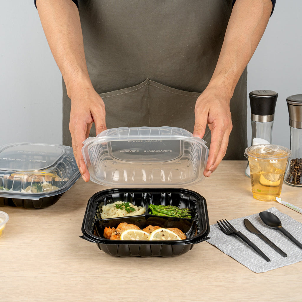 Thermo Tek 54 oz Black Plastic Clamshell Container - 3 Compartments, Microwavable - 10 1/4" x 9" x 3" - 50 count box