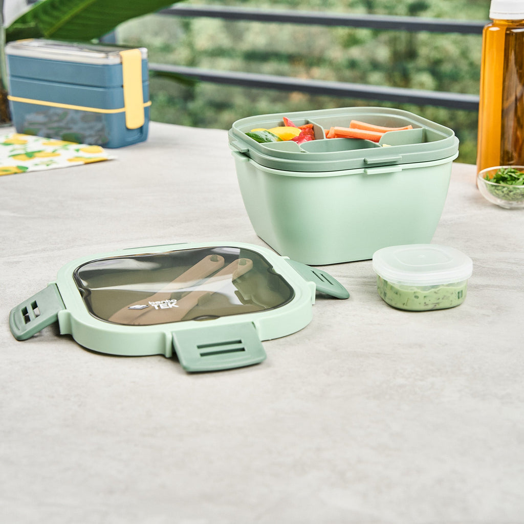 Bento Tek 58 oz Green Lunch Box - BPA-Free, Microwave-Safe, with Fork and Knife - 7 1/4" x 7 1/4" x 4 1/4" - 10 count box