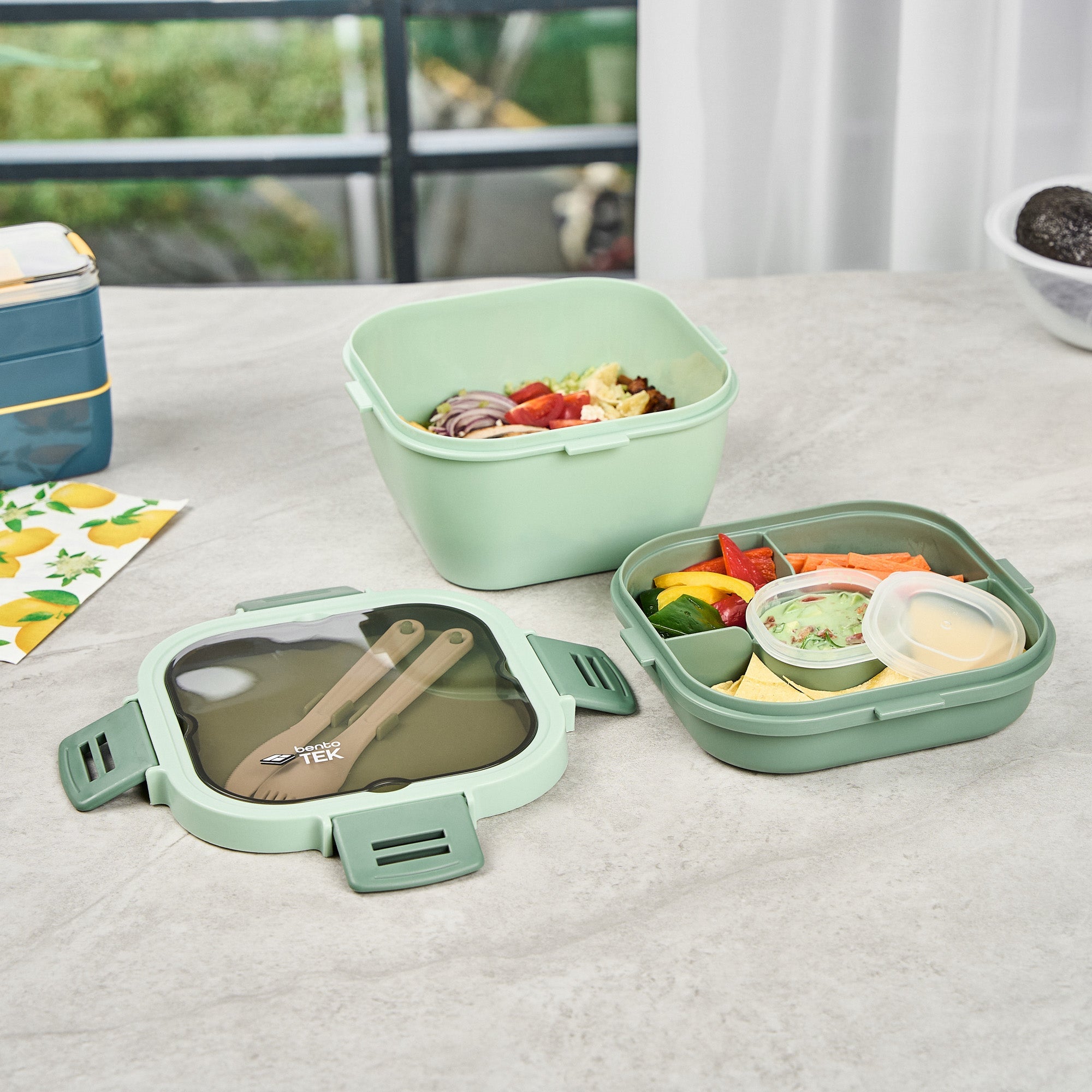 Bento Tek 58 oz Green Lunch Box - BPA-Free, Microwave-Safe, with Fork and Knife - 7 1/4" x 7 1/4" x 4 1/4" - 10 count box
