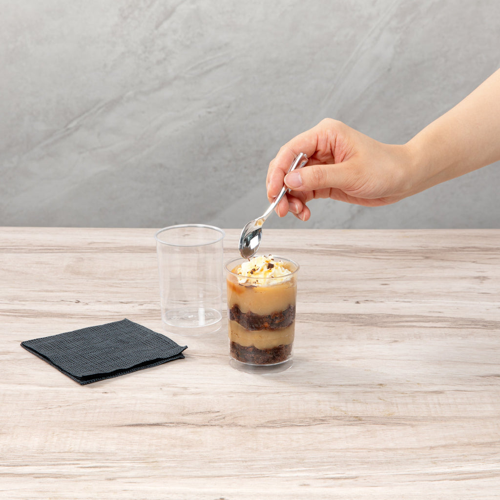 Mini Serve 5 oz Round Clear Plastic Dessert Cup - 2 1/4" x 2 1/4" x 3 1/4" - 25 count box