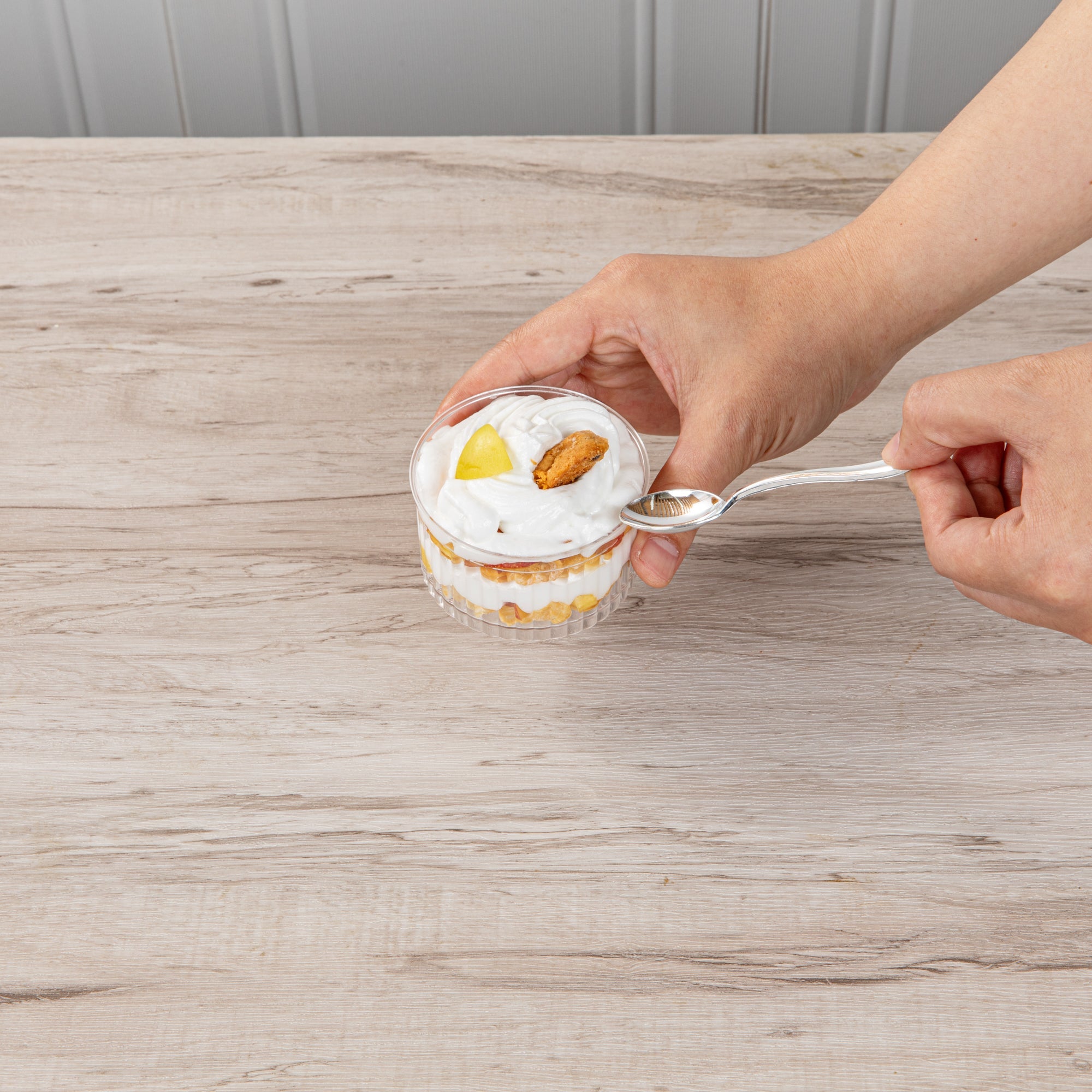 Mini Serve 4 oz Round Clear Plastic Dessert Cup - Fluted - 3'' x 3'' x 1 1/2'' - 100 count box