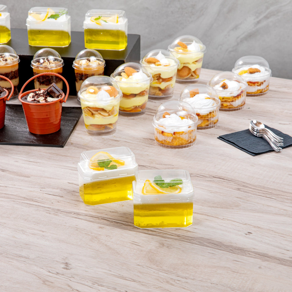 Mini Serve 3 oz Rectangle Clear Plastic Dessert Cup - with Lid - 3 1/4'' x 2'' x 2'' - 25 count box
