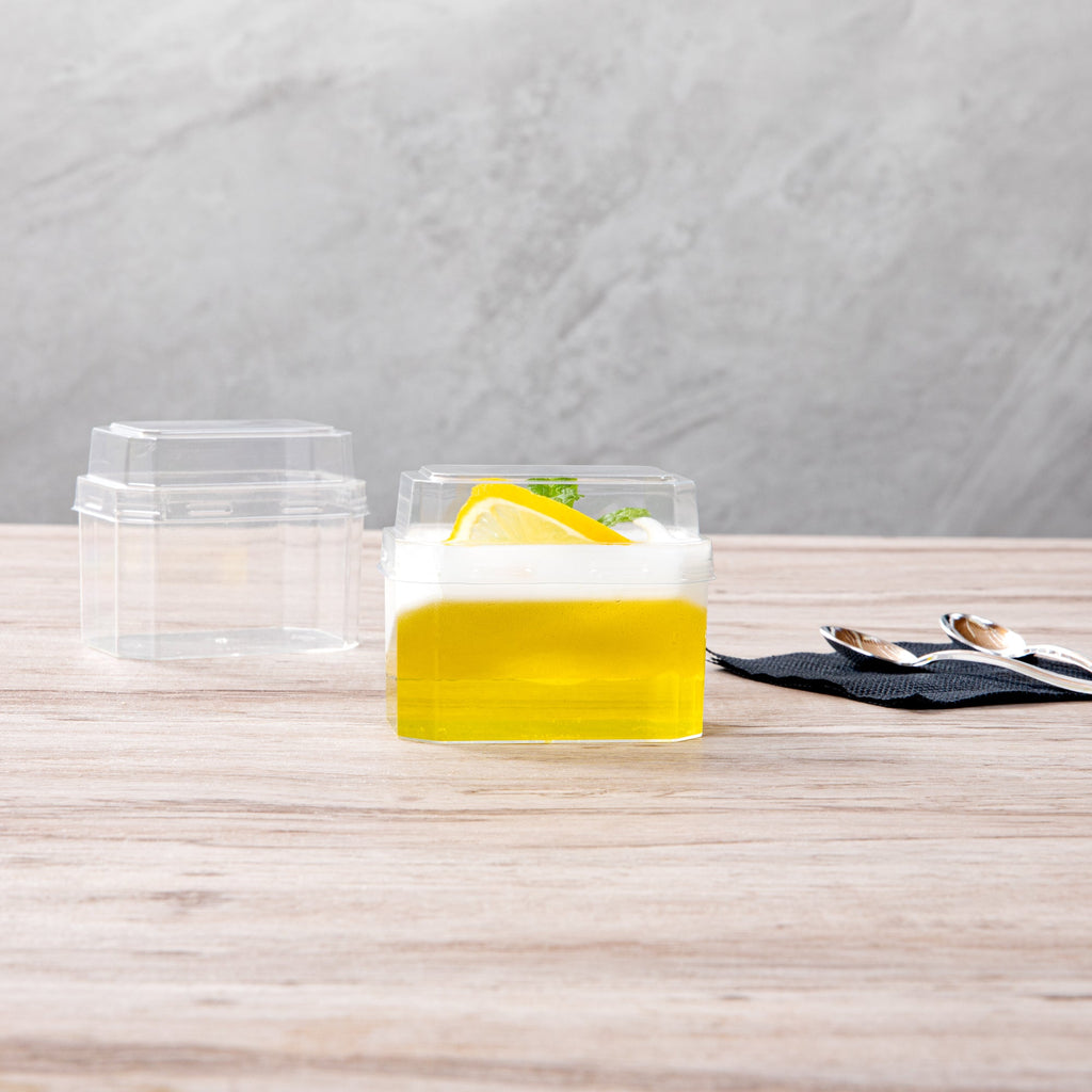 Mini Serve 3 oz Rectangle Clear Plastic Dessert Cup - with Lid - 3 1/4'' x 2'' x 2'' - 100 count box