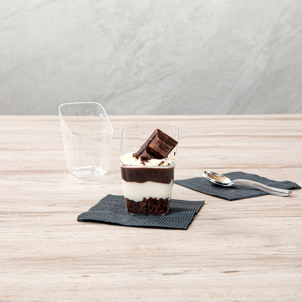 Mini Serve 2 oz Square Clear Plastic Dessert Cup Slanted - 2 1/4'' x 2 1/4'' x 3'' - 100 count box