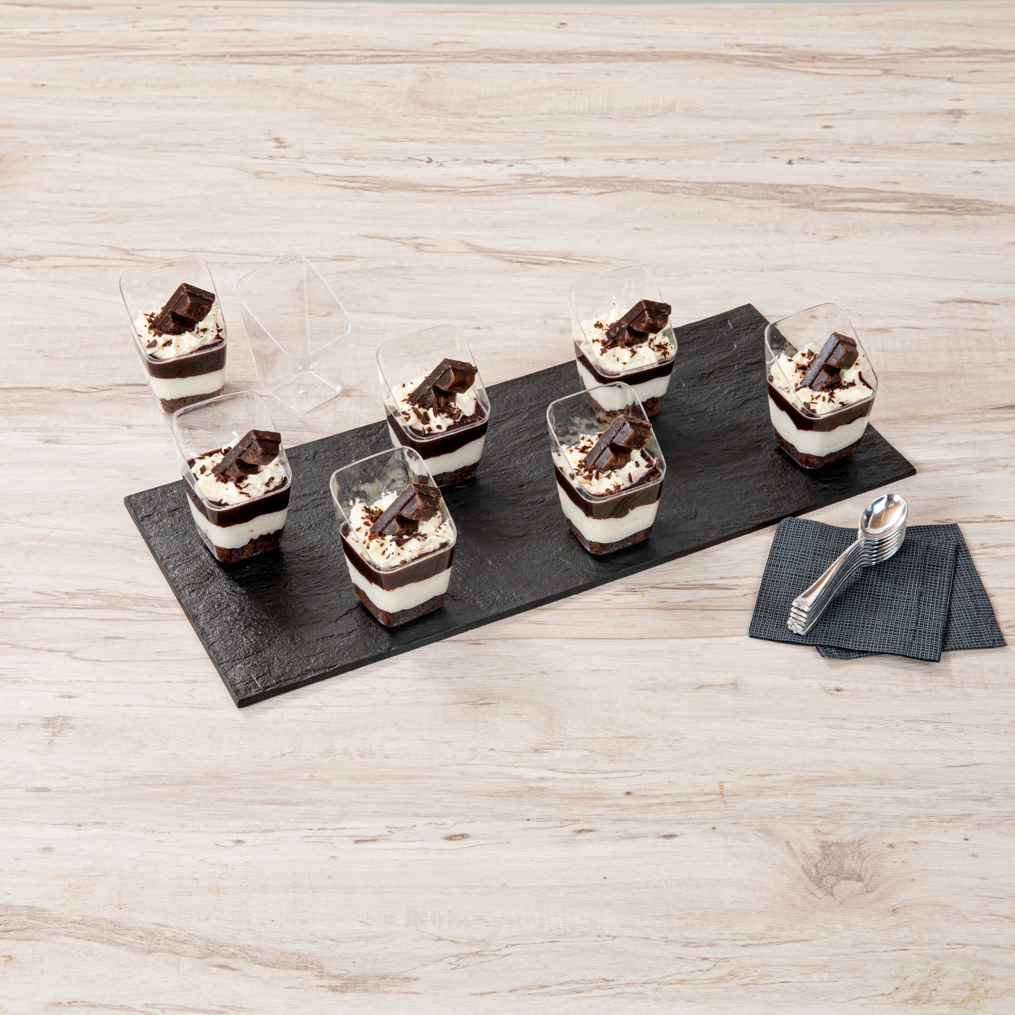 Mini Serve 2 oz Square Clear Plastic Dessert Cup Slanted - 2 1/4'' x 2 1/4'' x 3'' - 100 count box