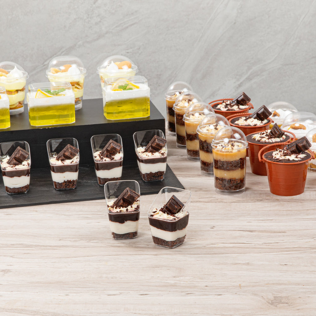Mini Serve 2 oz Square Clear Plastic Dessert Cup Slanted - 2 1/4'' x 2 1/4'' x 3'' - 100 count box