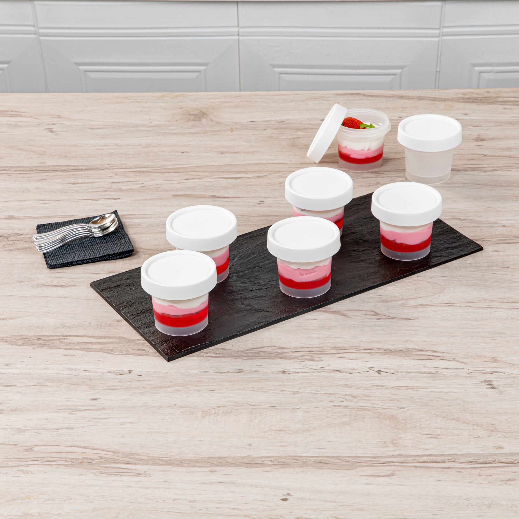 Mini Serve 5 oz Round Clear Plastic Dessert Cup - with Lid - 3'' x 3'' x 2 1/2'' - 100 count box