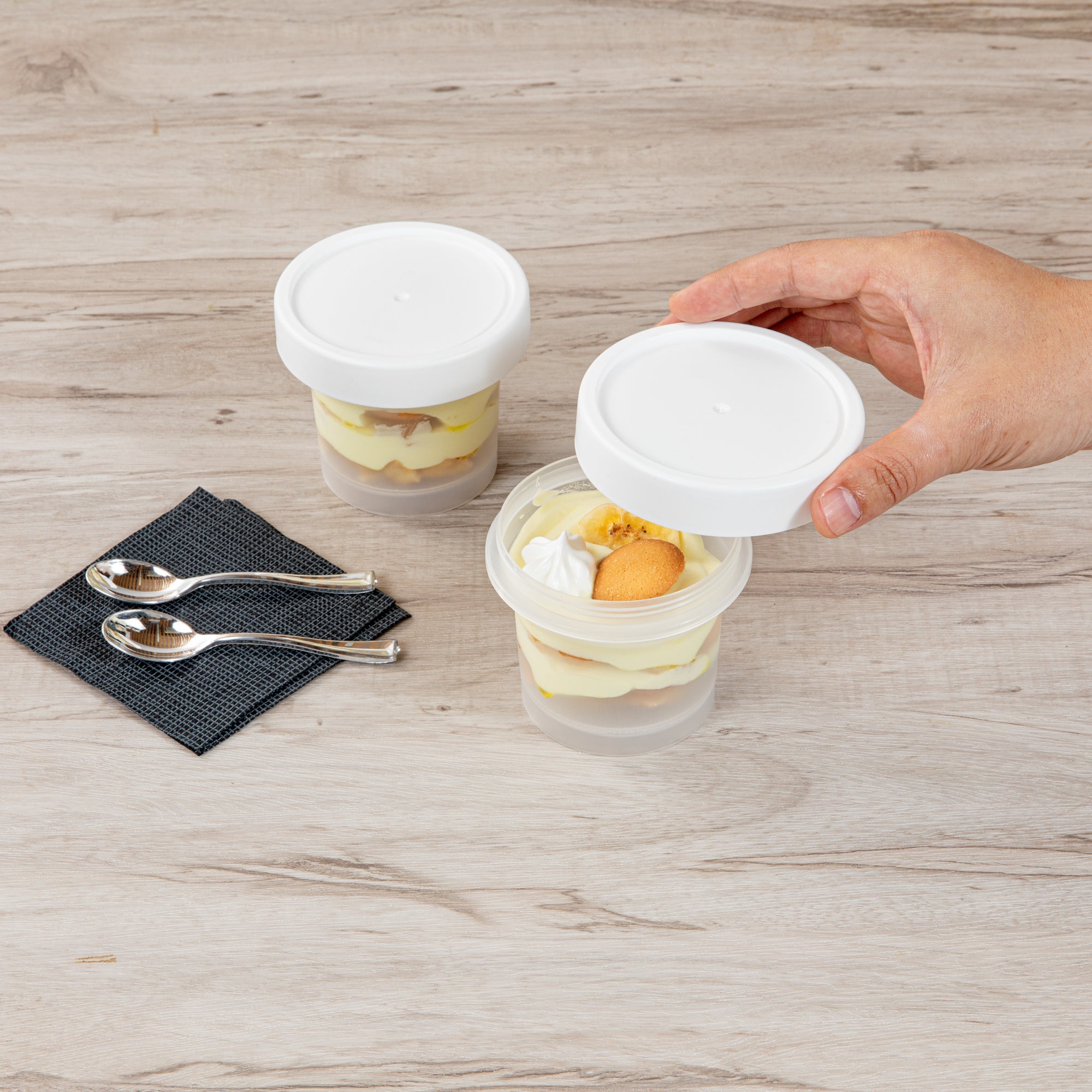 Mini Serve 8 oz Round Clear Plastic Dessert Cup - with Lid - 3 1/2'' x 3 1/2'' x 3'' - 100 count box