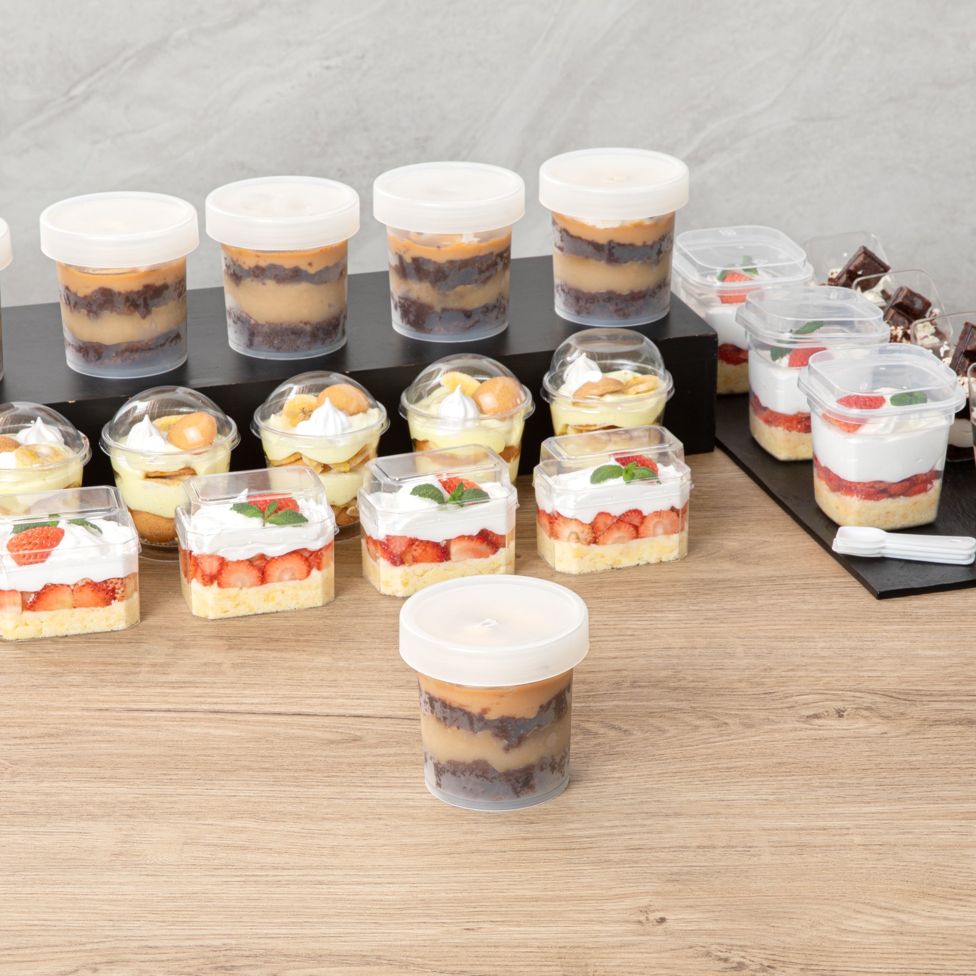 Mini Serve 10 oz Round Clear Plastic Dessert Cup - with Lid - 3 1/2'' x 3 1/2'' x 3 1/2'' - 25 count box