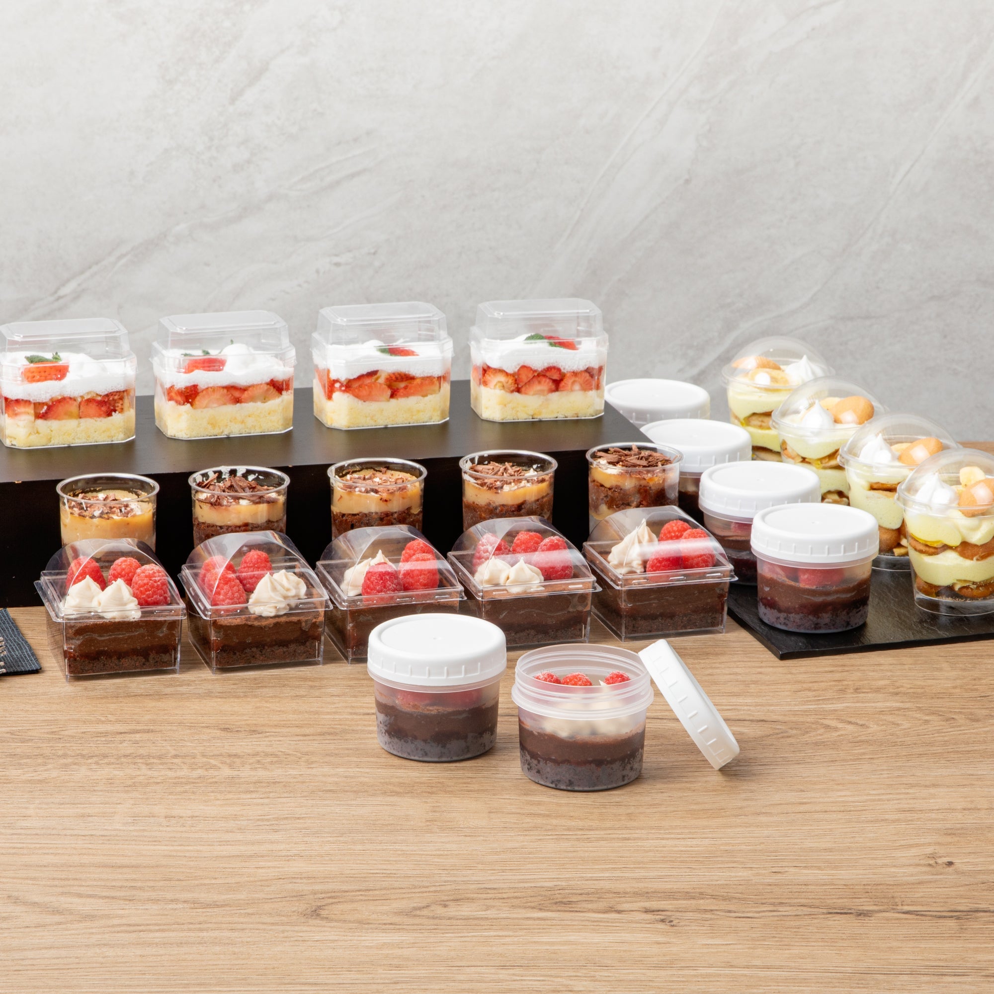 Mini Serve 7 oz Round Clear Plastic Dessert Cup - with Lid - 2 3/4'' x 2 3/4'' x 2 1/2'' - 25 count box