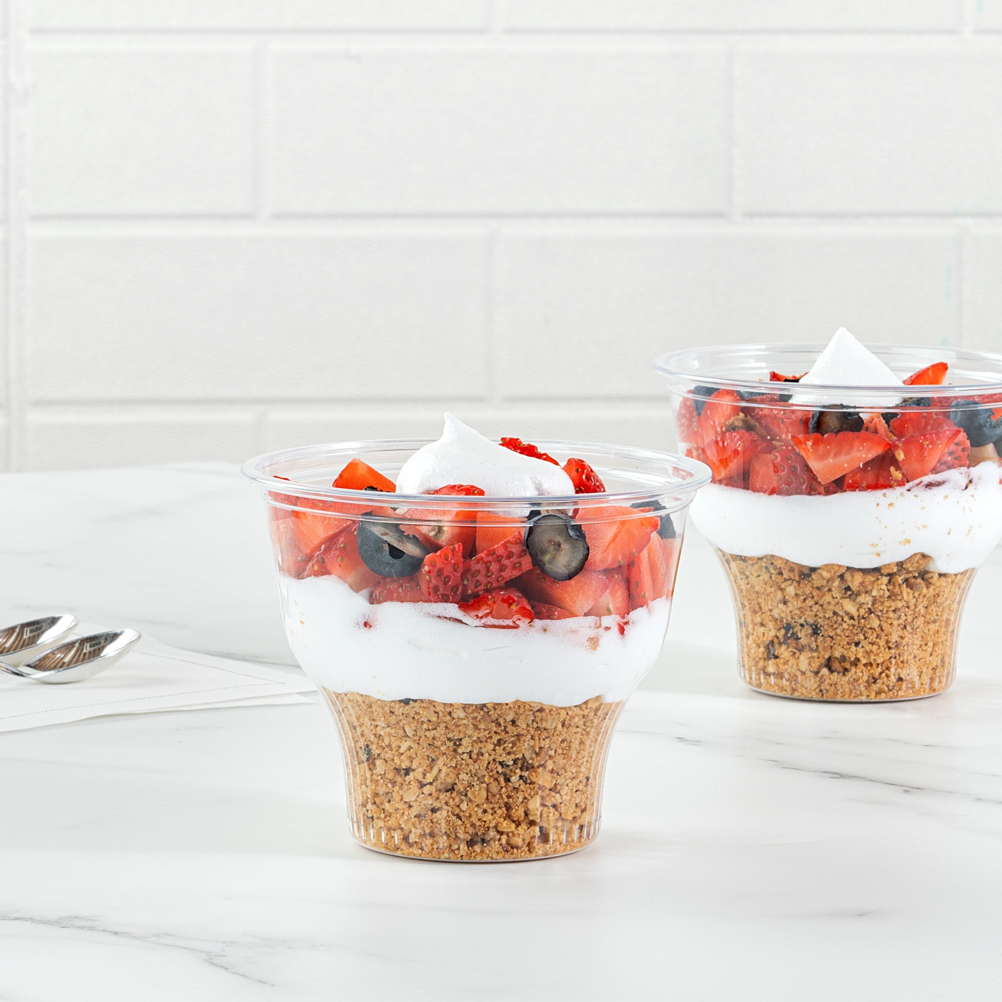 Chef 101 14 oz Round Clear Plastic Dessert Cup - 3 3/4" x 3 3/4" x 3 1/2" - 50 count box